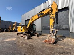 Caterpillar 330FL