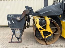 BOMAG BW174AP-4 AM / 2011 BJ / Streuer