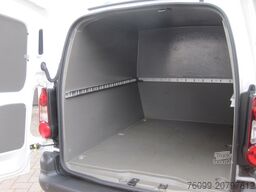 Peugeot Partner HDI Hygieneausbau 3-Sitzer M+S