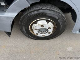 Mercedes-Benz Atego 1021 4x2 Kühlkoffer+HB / Swiss-Vehicle