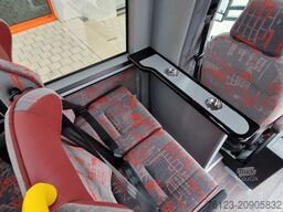 MERCEDES-BENZ 30 Sitzer Schul- Transferbus 519 Lagerfahrzeug