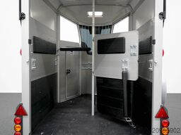 Ifor Williams IFOR WILLIAMS HBX 506 | SILBER +FRONTAUSTIEG RECHTS +POLSTER +3.BREMSLEUCHTE