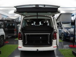 VOLKSWAGEN CALIFORNIA BEACH