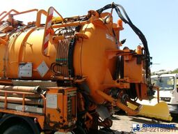 MAN 41.463 8x4 Euro 2 vacuum tank ADR 15 m3 / 2 comp