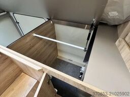 EURAMOBIL Profila T PT 720 EB Edition 101