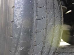 SCHMITZ CARGOBULL SKI 24 SL 10.5, AXLES 9t, LIFTING AXLE, 49m³