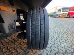 SCHMITZ CARGOBULL SKO 24/L - 13.4 FP 45 COOL / Rolltor / Thermo Ki