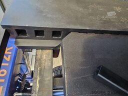 Kalmar 18000 kg Adjustable Coil Dorn