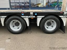 Schwarzmüller 3-assige aanhangwagen met oprijrampen