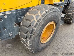 KOMATSU WA 250-6 Radlader 13,9 Ton - 11435 H - 4m³