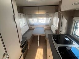 BÜRSTNER Premio Life 415 TK Active Paket