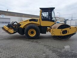 Bomag BW 213 DH / nur 1.087h / Plattenanbauverdicht