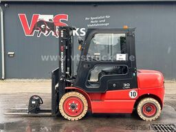 EP EFL 302 Elektrostapler BJ.2020