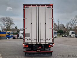 Volvo FH 13.540 Globetrotter 6x2 - Closed box with si...