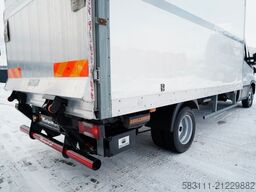 IVECO DAILY 35-150 / KONTENER 4,2 M / WINDA-750kg / BL