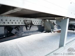 IVECO DAILY 35-150 / KONTENER 4,2 M / WINDA-750kg / BL