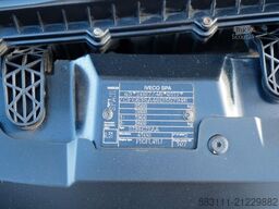 IVECO DAILY 35-150 / KONTENER 4,2 M / WINDA-750kg / BL