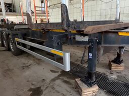 SCHWARZMÜLLER S1 / Y170 / BA0 Holz Auflieger Bj 2011