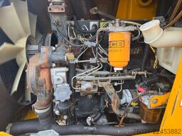 JCB 4CX 4X4X4 Backhoe Loader Telescopic arm