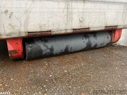 Leebur gesloten container met Laadklep 