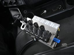 Iveco Trakker 340T45  E6 Retarder Silosteller-Haken