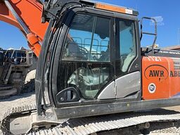Hitachi ZX210LC-6