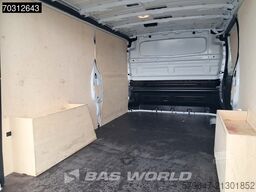 Renault Trafic 130pk L2H1 LED Klima Tempomat Parkensens...