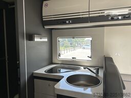 Roller Team Kronos 284M | Ford Transit 2.0 TDCi 165PS Automatik| 5Seats