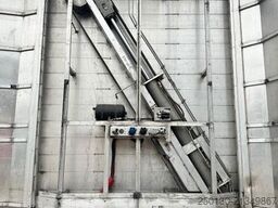  Cuppers 4.Stock Viehw. Ladelift/ Hubdach/ 83m³