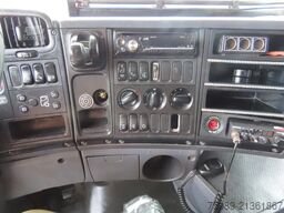 Scania R420 2 tanks,   2 beds,  manual gearbox