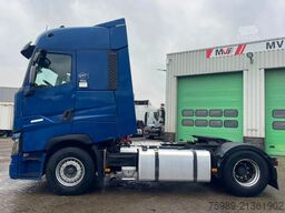 Renault T520 VF610A368JD013995   RETARDER, 2 tanks,  PA...