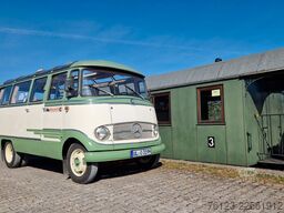MERCEDES-BENZ Vorgänger Sprinter O 319 Samba mit Faltdach AC