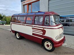 MERCEDES-BENZ Vorgänger Sprinter O 319 Samba mit Faltdach AC