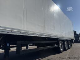 Schmitz Cargobull SKO24/L Doppelstock-Koffer, Liftachse