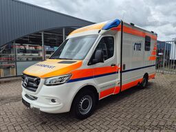 Mercedes-Benz Sprinter 419 CDI/ 3.0 V6/ Complete Ambulance wi...