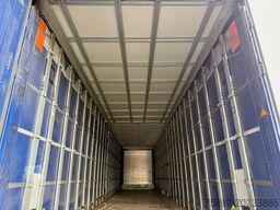 Schmitz Cargobull Mega / 3 x Achsen