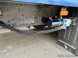 Schmitz Cargobull Mega / 3 x Achsen