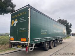 Schmitz SCS 24/L Tautliner / SAF Axles / Discbrakes / N...