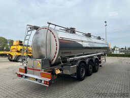Magyar FOOD / 31.000L / 3-COMP / EMPTY WEIGHT: 7.160KG...