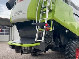 CLAAS Lexion 580 TT + V900
