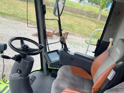 CLAAS Lexion 580 TT + V900