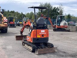 HITACHI ZX 17 U, Powertilt, 3 Löffel