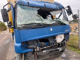 MERCEDES-BENZ Atego 818