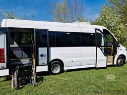 MERCEDES-BENZ Elektro Heckniederflur Bestellfahrzeug