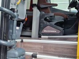 MERCEDES-BENZ 2 x 517 Lord Comfort XXL Lagerfahrzeug 23 SS