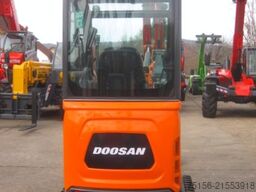 DOOSAN DX 19 3x Löffel (Baugleich BOBCAT E19)