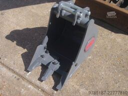 BOBCAT E 10 * 2x Löffel * vgl. 08