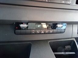 MERCEDES-BENZ Sprinter III Kasten 319 CDI RWD