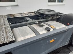 MERCEDES-BENZ Actros 1843LS Stream 2,30 Retarder