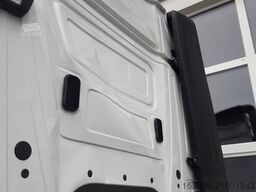 MERCEDES-BENZ Actros 1843LS Stream 2,30 Retarder